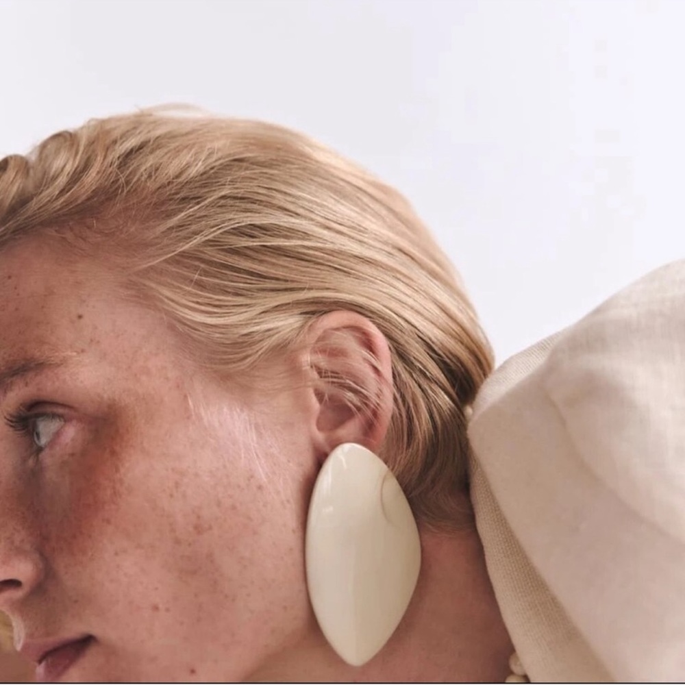Zara Cream Sculpted Statement Earrings